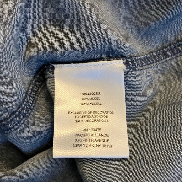 2/$30 Jones New York Sleeveless V-Neck Stitching High-Low Blouse SZ S Breathable - Picture 7 of 7